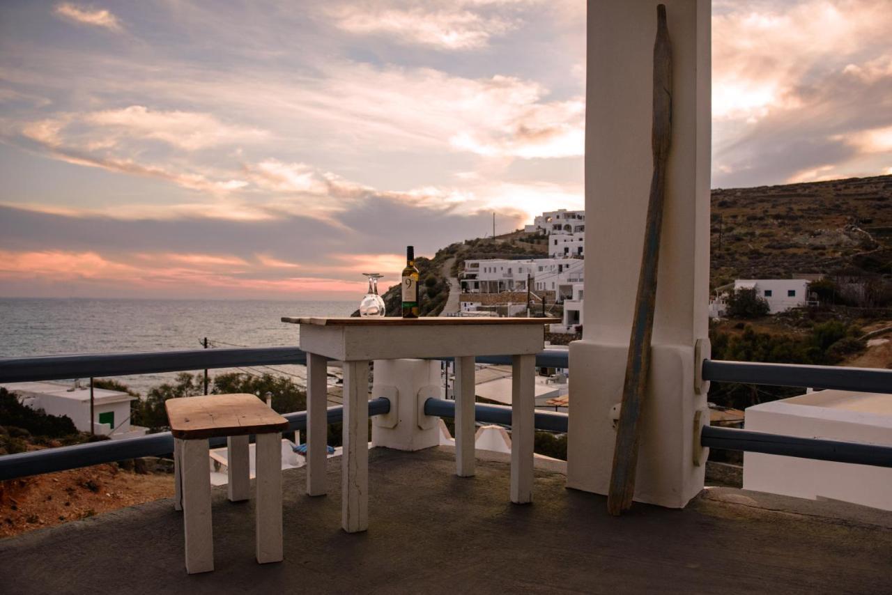 Perigiali Rooms & Apartments Folegandros Angáli Kültér fotó